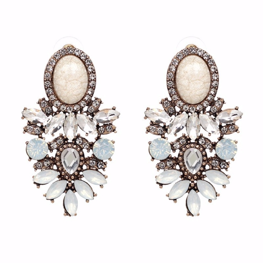 Retro Beige Crystal Statement Earrings - Picture 2 of 4